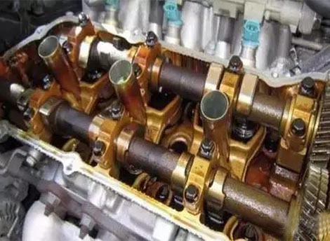 發(fā)動機(jī)機(jī)油使用